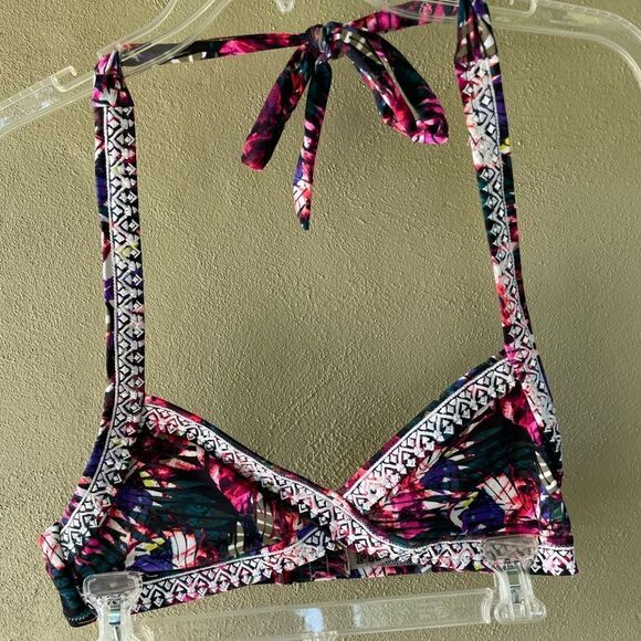 Victoria’s Secret Pink Swim Top Size Medium - Picture 1 of 7
